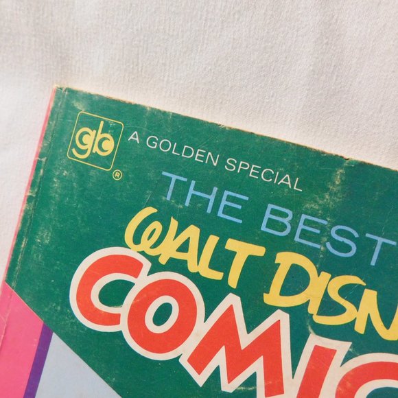 The Best of Walt Disney Comics From the Year of 1947 Reprint A Golden Book - Picture 6 of 8